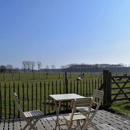 De Vossenbarm Bed & Breakfast